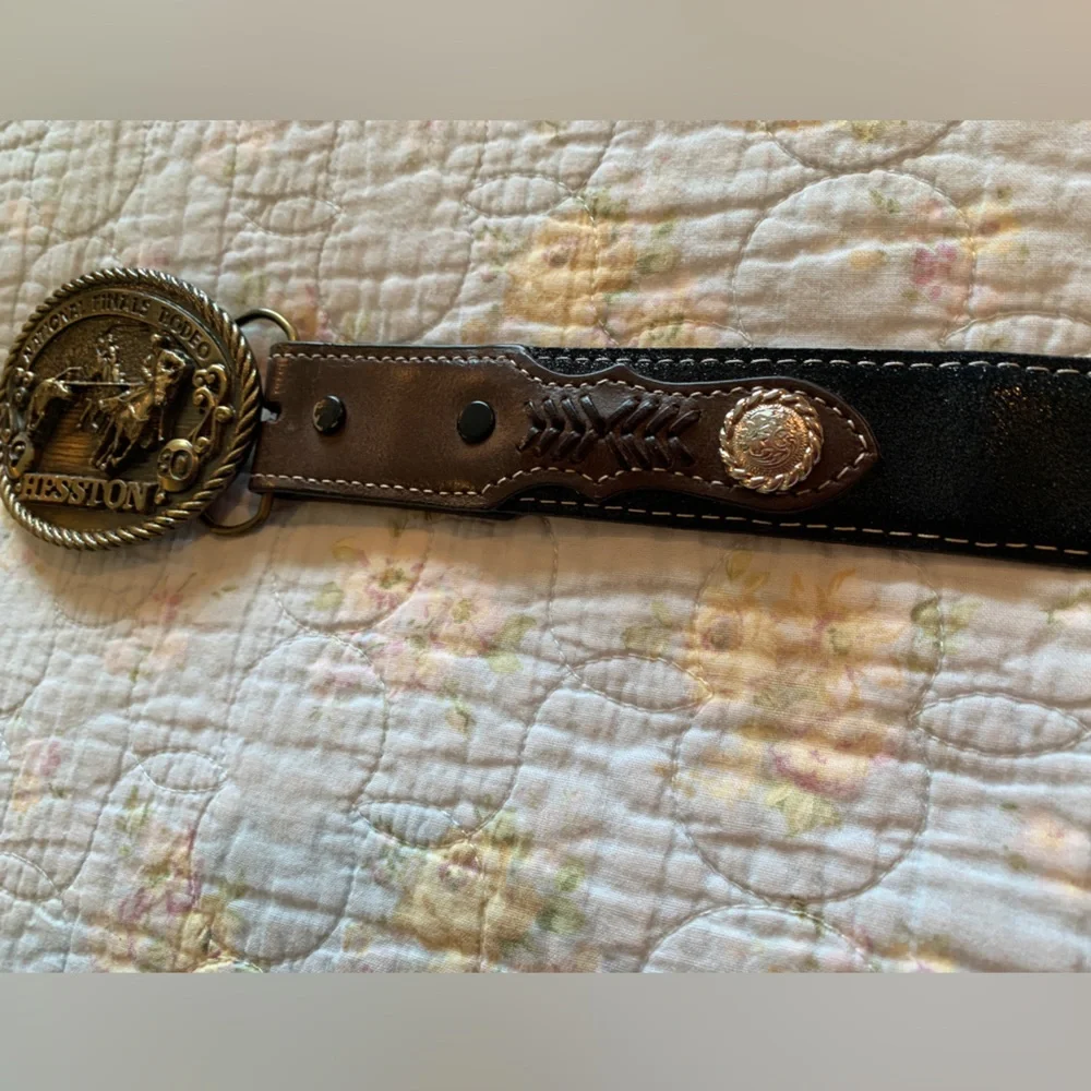 Nacona Belt Company leather western child’s belt leather 25 inches, buckle 3 1/4